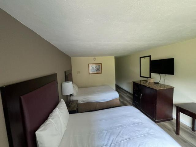 Town Inn Bordentown Ngoại thất bức ảnh